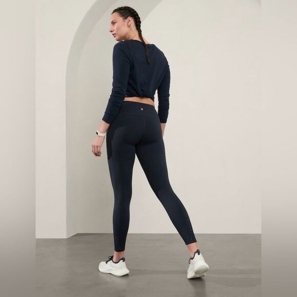 NWOT Athleta Rainier Tight // Navy #487745 - Picture 6 of 9